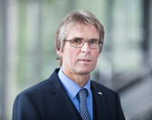 Prof. Dr-Ing Hanselka