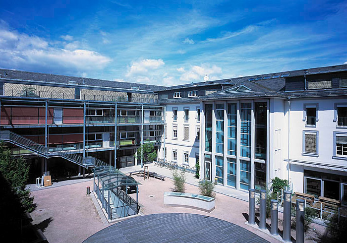 campus innenof